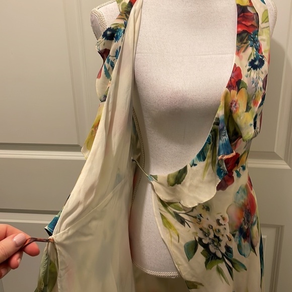 Haute Hippie Ruffle Wrap Dress in Floral Print, NWT - Picture 13 of 16